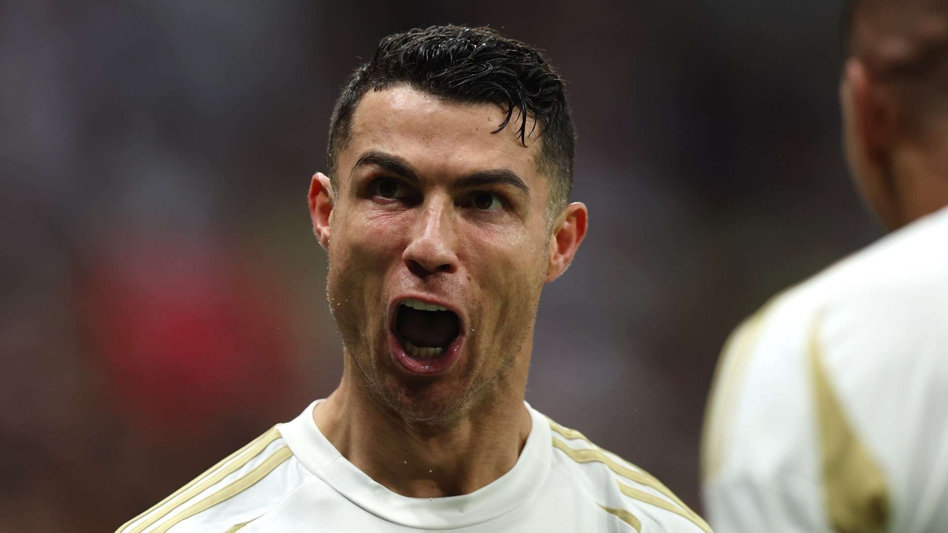 而新人们则 而新人们则